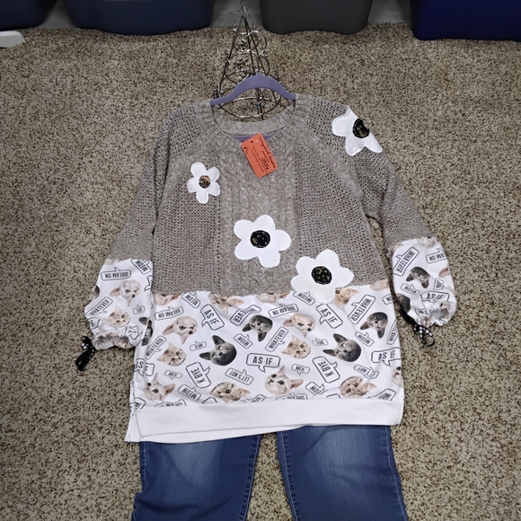 Handmade Sweaters - 3856 Sjize XL Cat Print Gray and White Women's Upcycled Sweatshirt